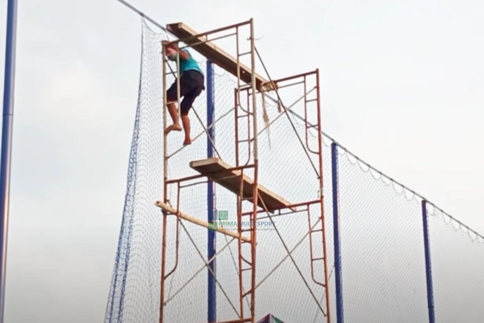 tiang lapangan mini soccer